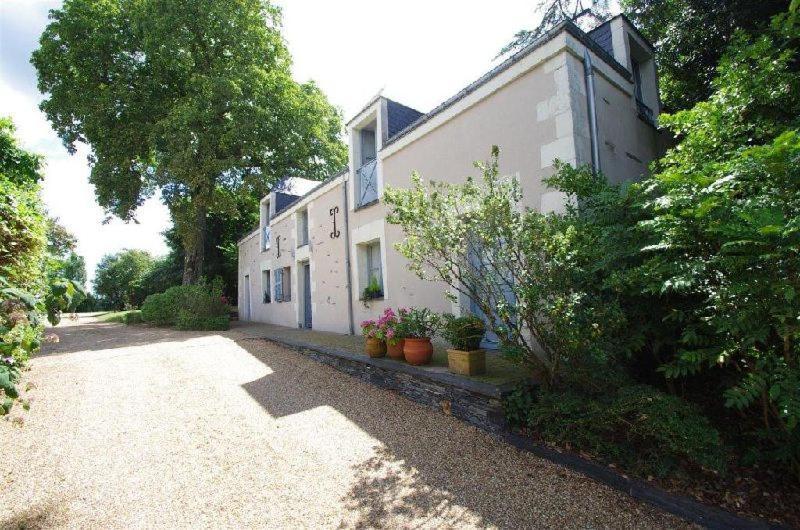 La Demeure Du Goupil Bed & Breakfast Brissac-Quince Dış mekan fotoğraf