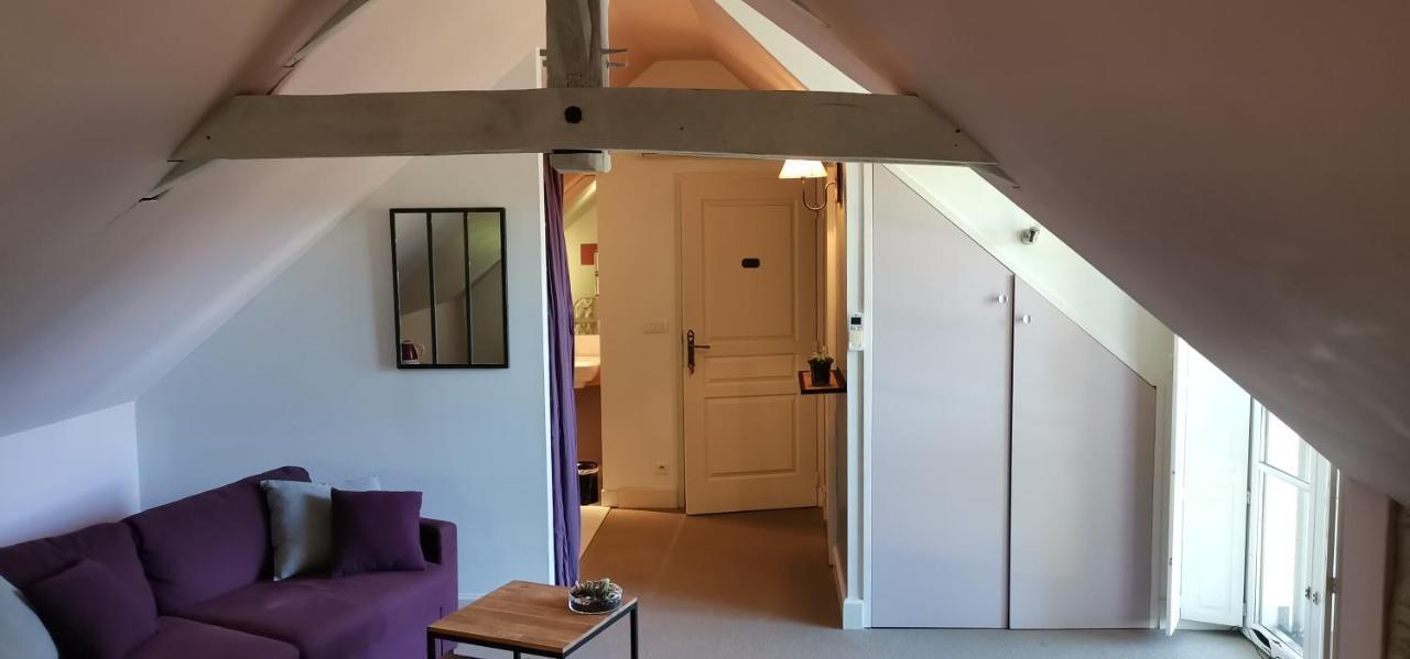 La Demeure Du Goupil Bed & Breakfast Brissac-Quince Dış mekan fotoğraf