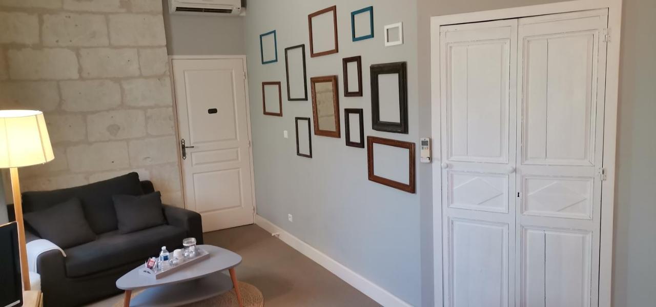 La Demeure Du Goupil Bed & Breakfast Brissac-Quince Dış mekan fotoğraf
