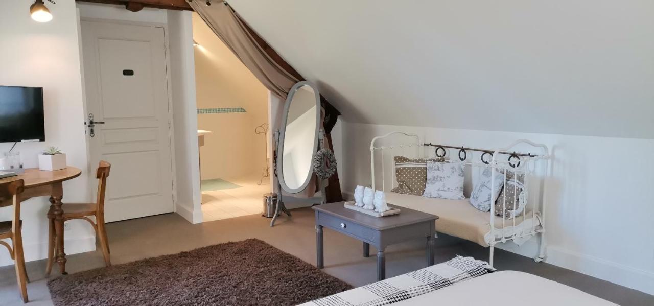 La Demeure Du Goupil Bed & Breakfast Brissac-Quince Dış mekan fotoğraf