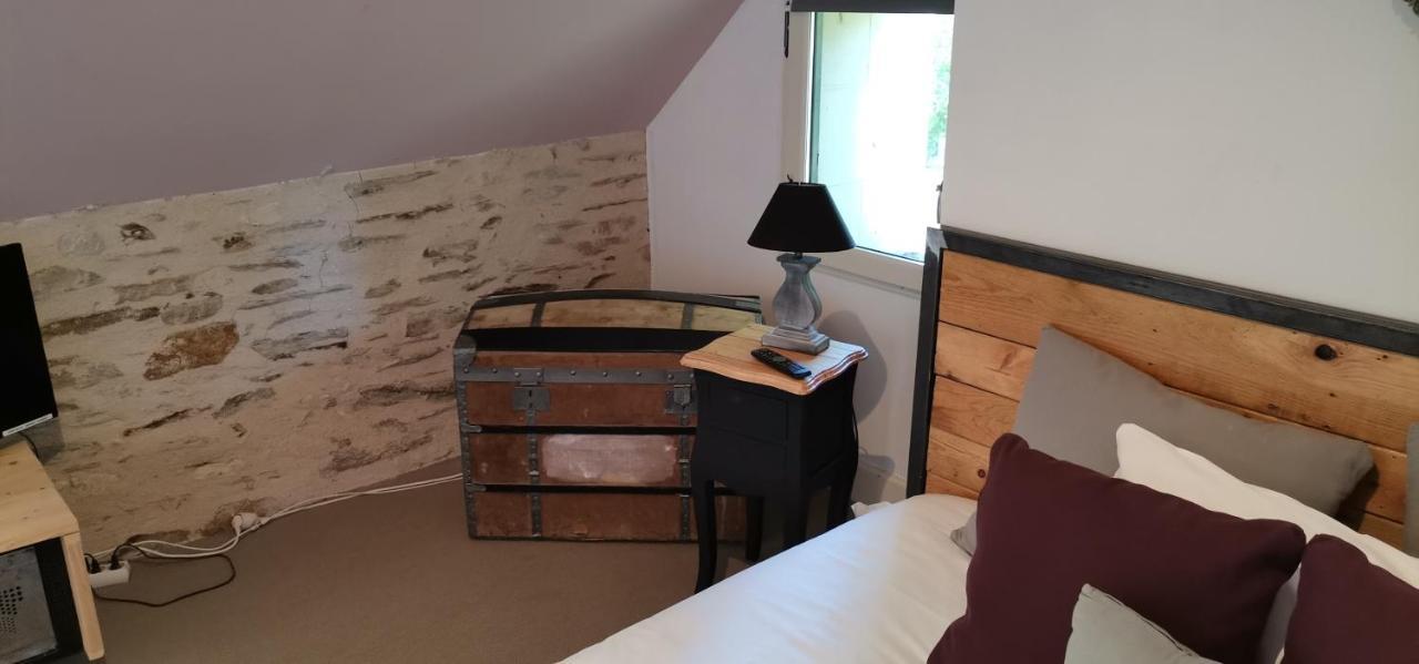 La Demeure Du Goupil Bed & Breakfast Brissac-Quince Dış mekan fotoğraf