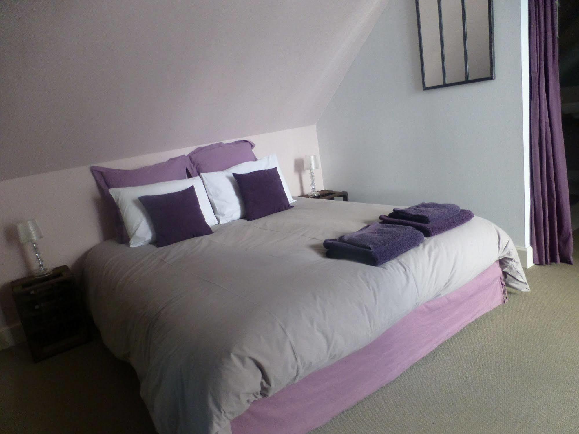 La Demeure Du Goupil Bed & Breakfast Brissac-Quince Dış mekan fotoğraf